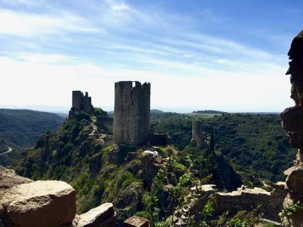 Vallée, Loisirs et Tourisme Siran · Château de Siran dans l’Hérault